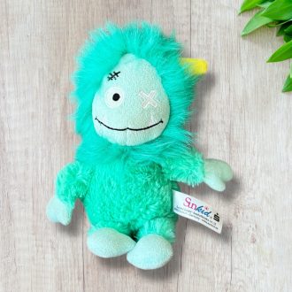 Zöld szörnyecske figura