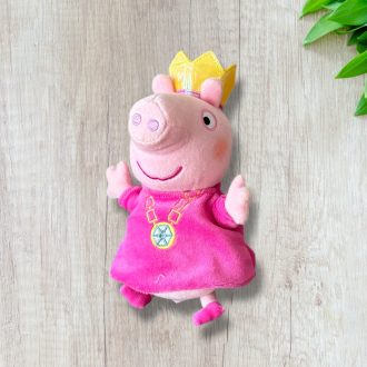 Koronás Peppa malac 